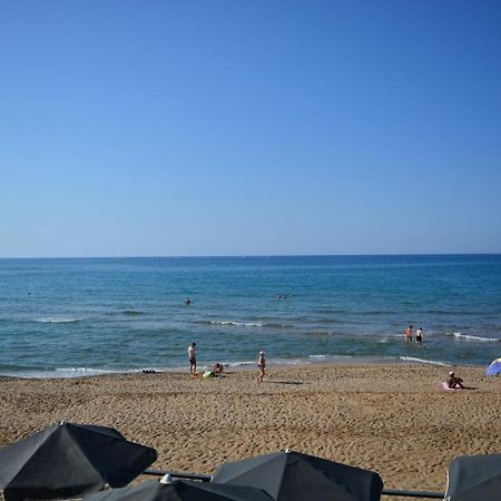 Krini Beach Hotel Sfáka Eksteriør bilde
